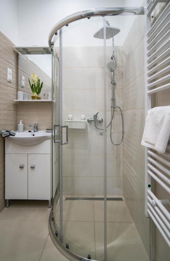 Free Parking! Linden Apartment, Ac, Smart Tv, Wifi Budapest Exterior photo