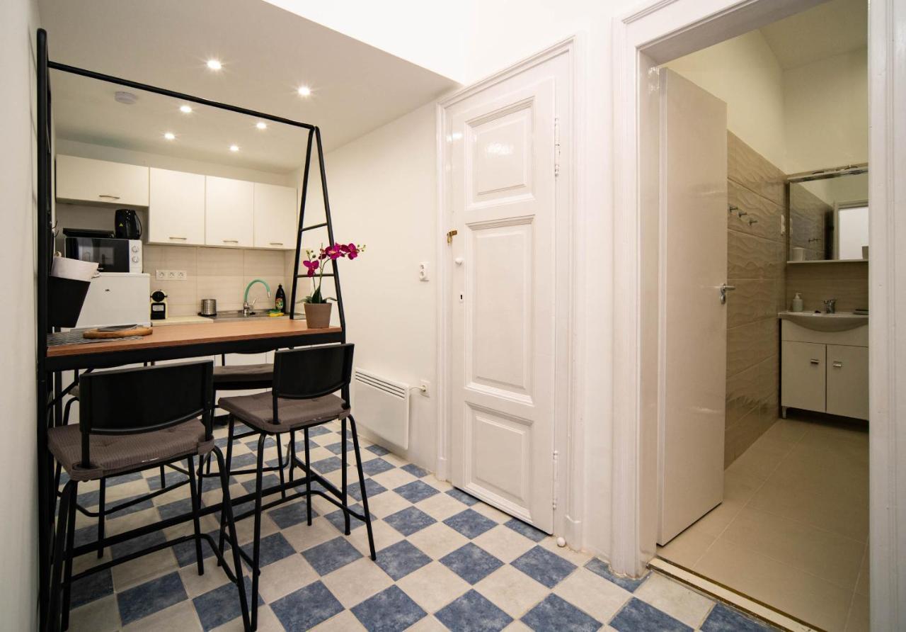 Free Parking! Linden Apartment, Ac, Smart Tv, Wifi Budapest Exterior photo